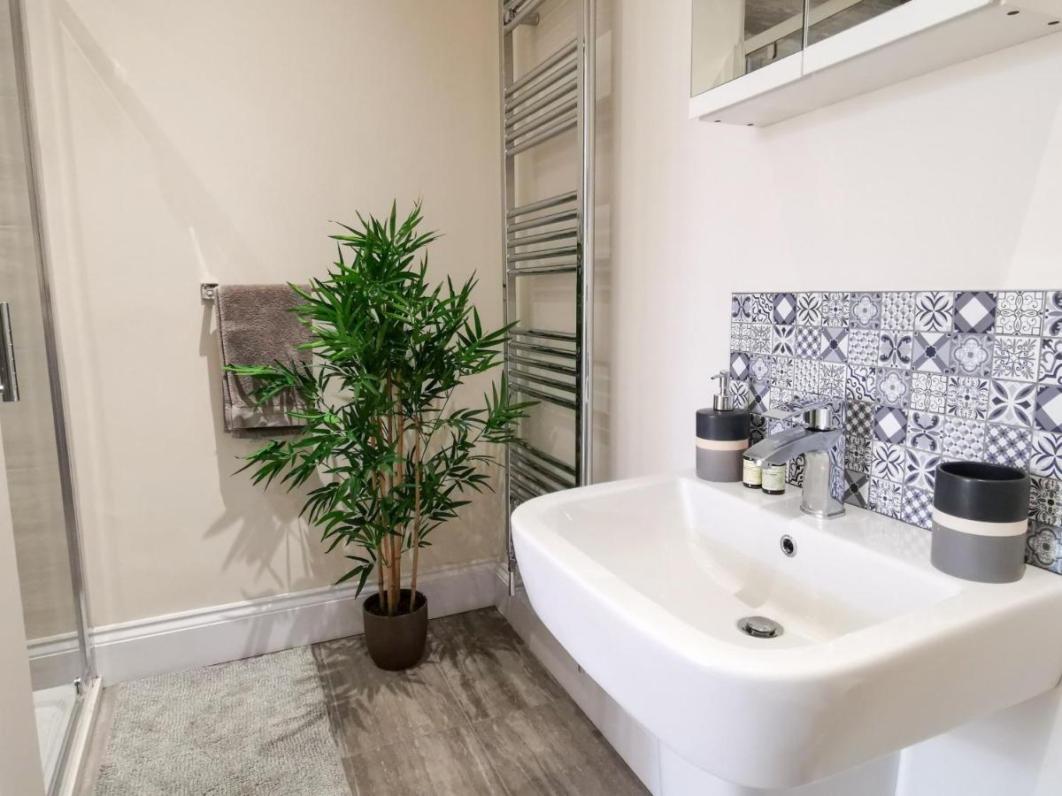 Parsons Apartments By Week2Week Westoe Bagian luar foto